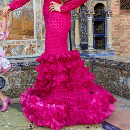 vestido de flamenca fucsia