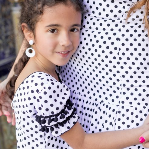 vestido rociero para niña