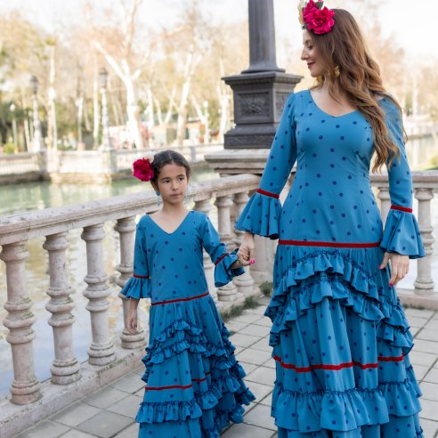 trajes de flamenca madre e hija