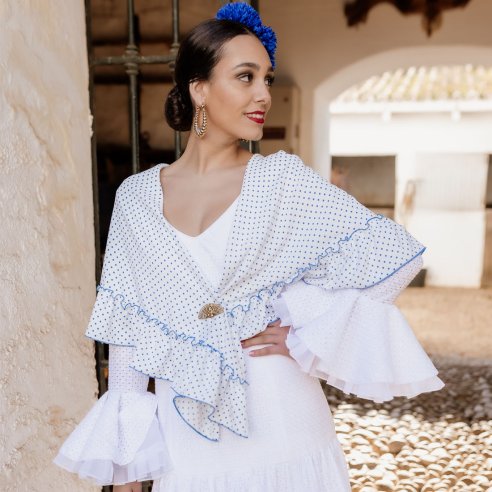 vestido de flamenca con mantoncillo