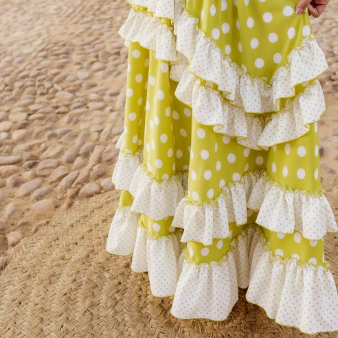 bata rociera verde lima