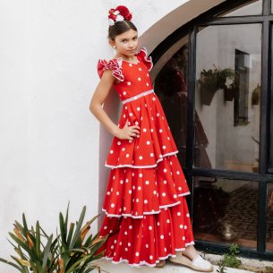 Gitanas andaluzas vestidas por Carmen Garrido. Diseñadora de trajes de flamenca en Granada. 2